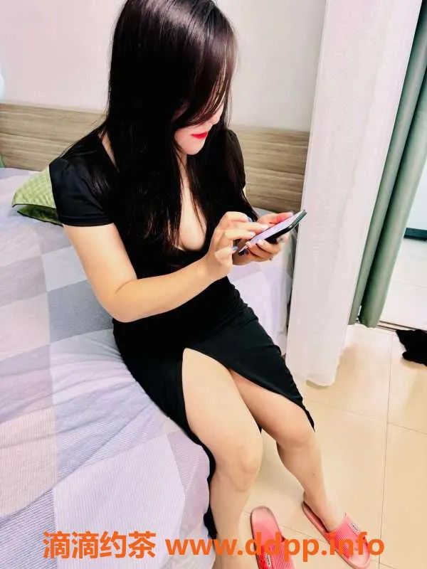 深圳楼凤资源信息,龙岗年年，28岁166cm，胸围C，超值服务等你体验！