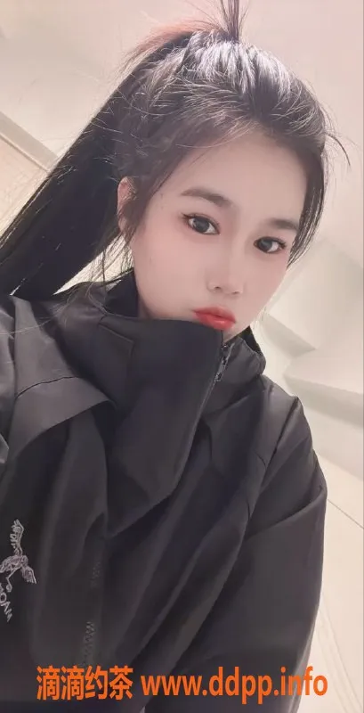 常州楼凤-武进洋洋，167cm嫩妹，600元起陪浴