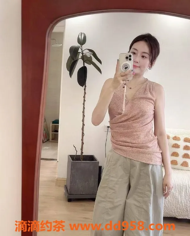 湛江楼凤-KK姐，优质陪伴，尽享快乐时光