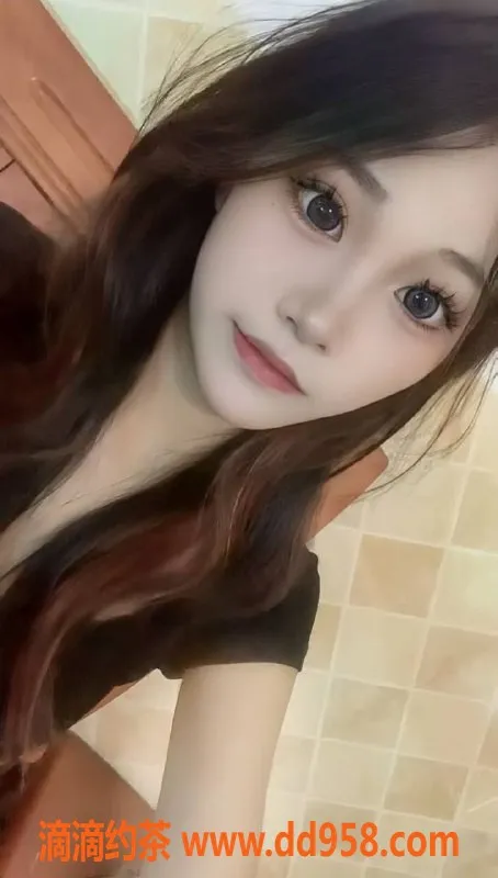 中山楼凤-小榄可可，18岁嫩模，胸围36B，服务优质