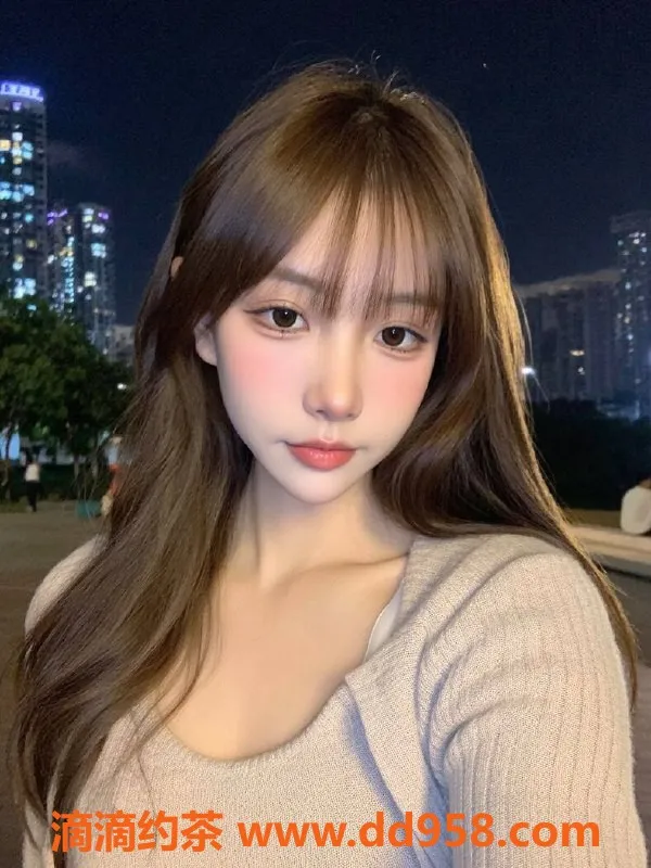 南通楼凤-南通小爱同学，165，90斤，C罩杯，服务热情