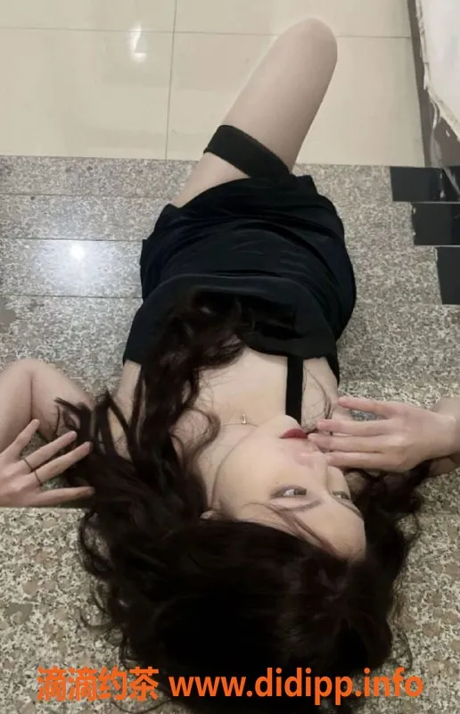 温州楼凤资源信息,瓯海嫩妹大长腿，课费最低8起！