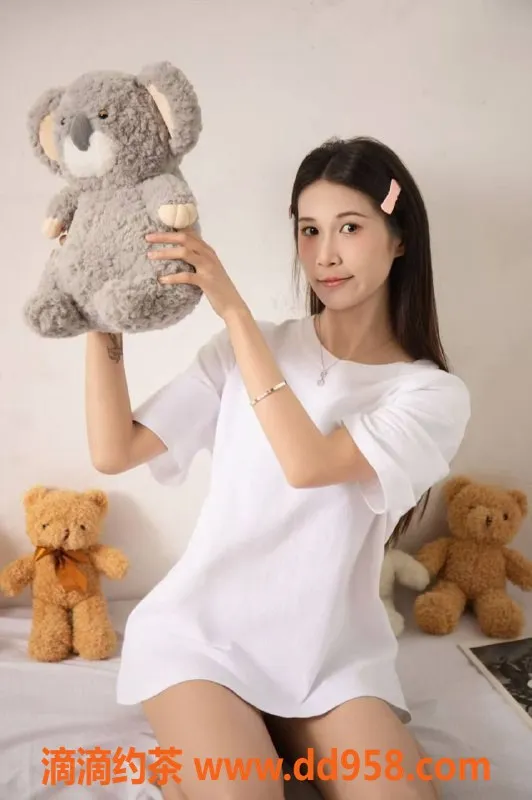 惠州楼凤-惠城区彤彤，24岁，165cm，45kg，700p起