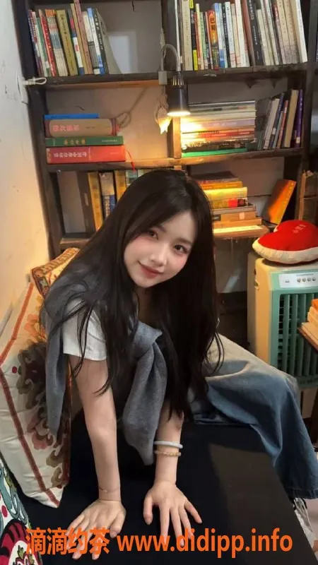 常州楼凤资源信息,常州媛媛，22岁，160高，97重，600P起