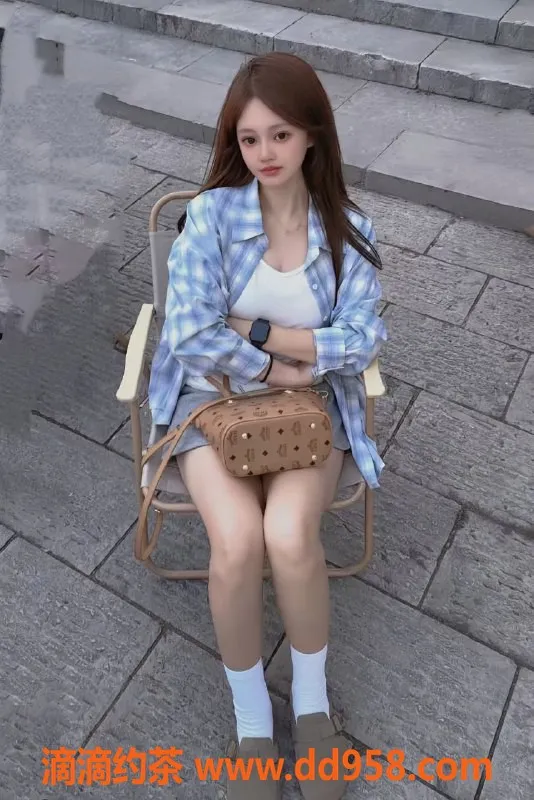 无锡楼凤-无锡叮叮，168cm，92斤，1200元起服务