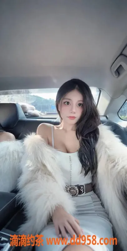 常州楼凤-常州金坛 21岁依依 高165 体重90 仅600P