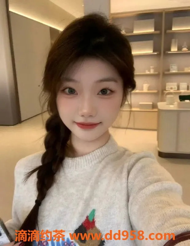 中山楼凤-石岐19岁洛一，B+胸围等你来体验