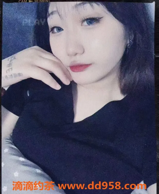 南通楼凤-崇川区晓宁，8P陪浴调情嫩妹