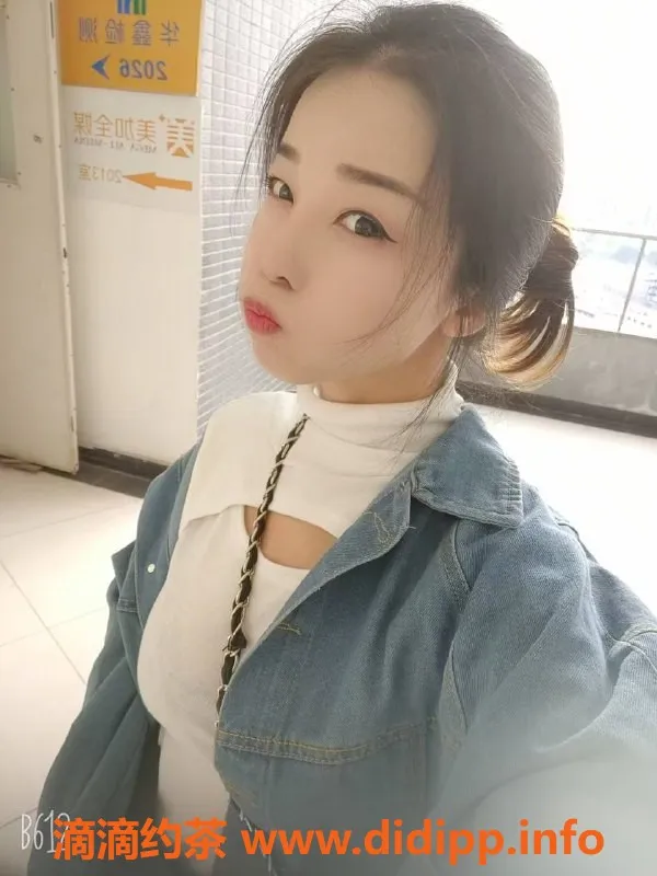 中山楼凤-东凤小艾 25岁 36C胸器 课程价格400p800pp