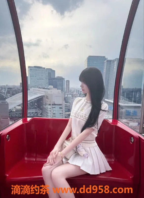 常州楼凤-常州小舞 22岁 169cm C罩杯 800元起