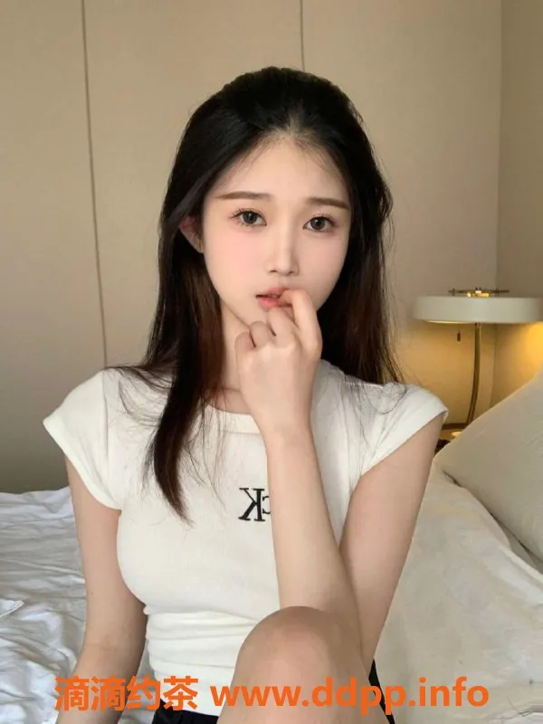 常州楼凤-武进新城甜甜，165cm嫩妹等你来玩！