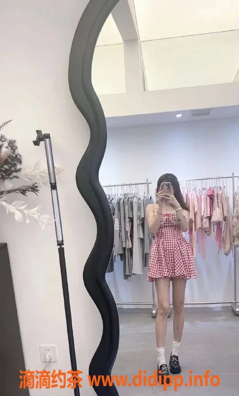 惠州楼凤资源信息,温柔体贴的惠阳柚子，23岁尽享体验