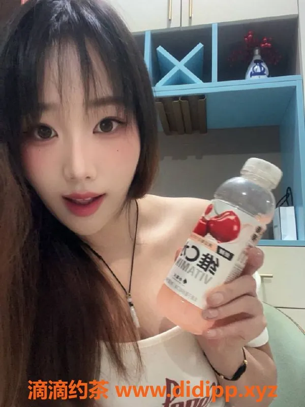 湛江楼凤-芯芯，甜美氛围，身高165，年龄24，服务多样