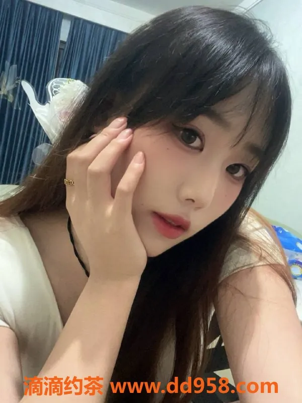 湛江楼凤-芯芯，甜美氛围，身高165，年龄24，服务多样