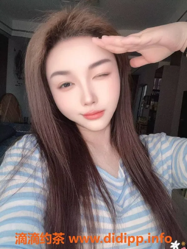 惠州楼凤-惠城李师师 25岁 168cm 96斤 34C 性感女神