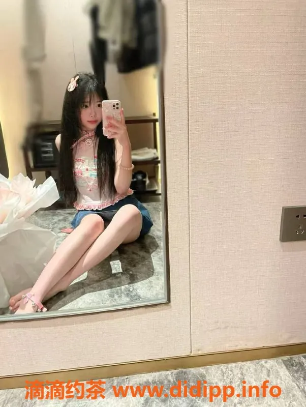 常州楼凤-常州昭昭，20岁160身高，600P/1200PP服务