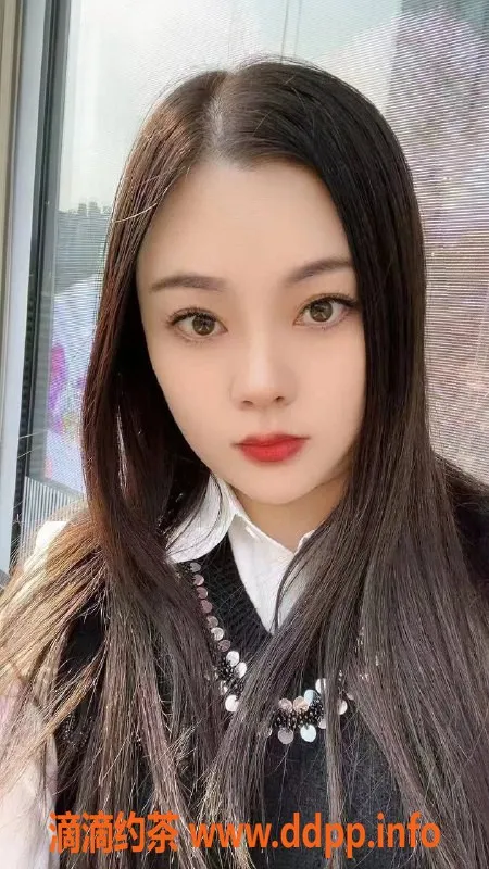 中山楼凤资源信息,中山三角区域，艺名小雪，身材火辣，300元随享快餐！