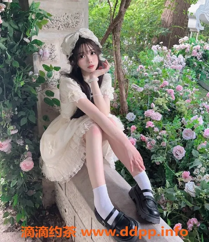 上海楼凤-静安初音老师福利拍卖，价格仅需1400P