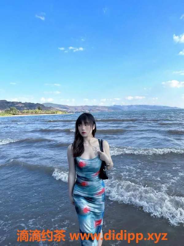 常州楼凤-常州饭饭，168身高，19岁，600元起