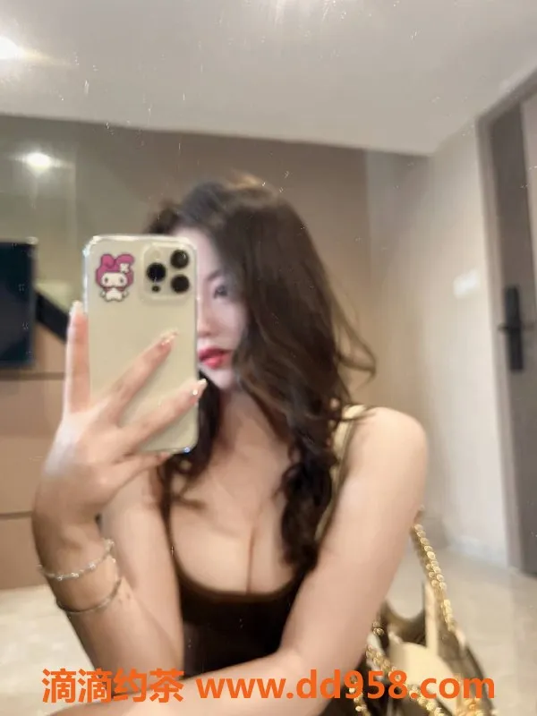 中山楼凤-西区咪咪，25岁C罩杯，600元/课时