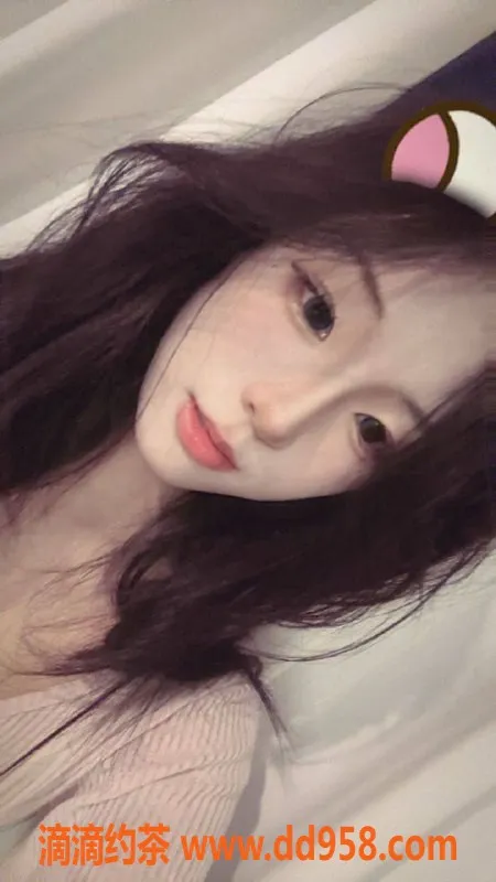 常州楼凤-常州素素，19岁160cm，服务让人满意