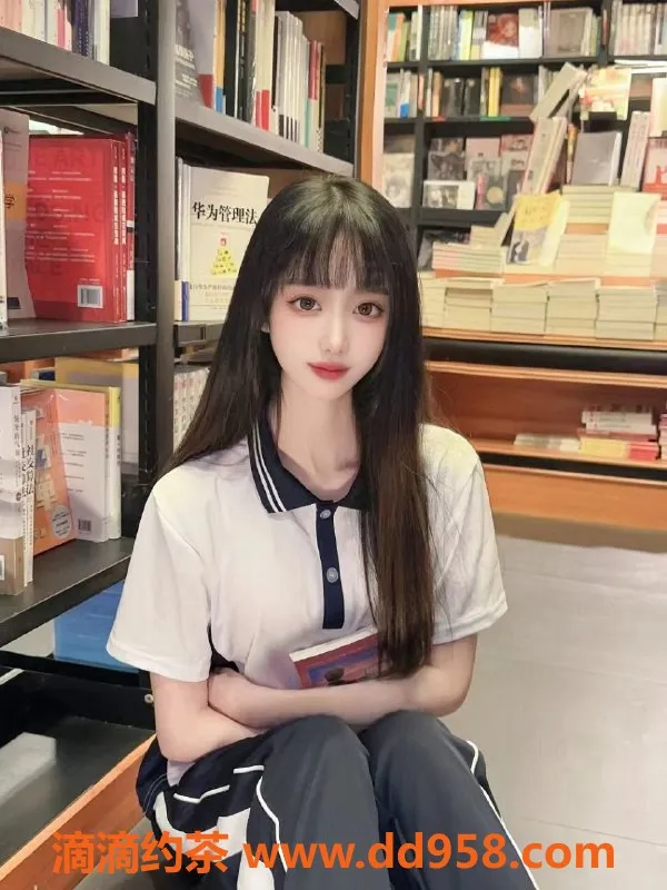 温州楼凤-鹿城养乐多 95年半套服务 370元/35分钟