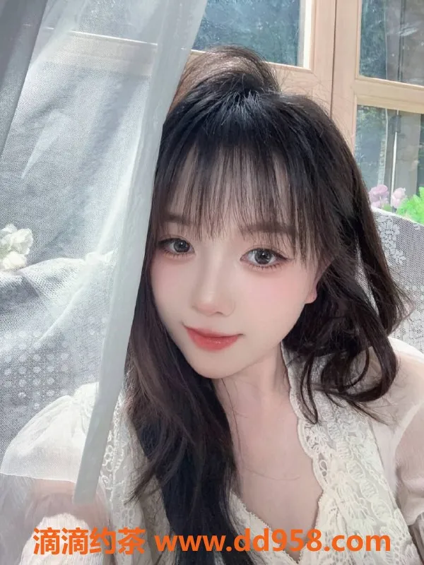 常州楼凤资源信息,常州欢欢，22岁160cm B+胸围，800元起服务