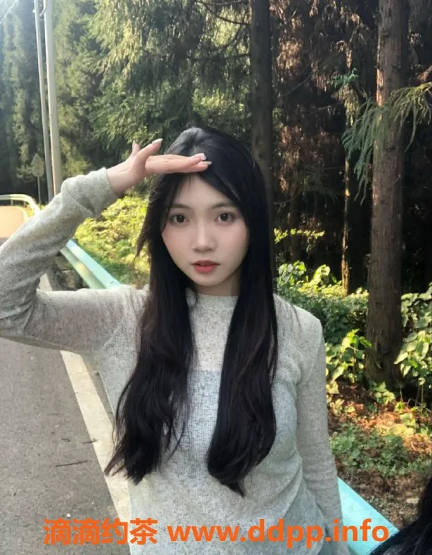 中山楼凤资源信息,19岁佳宝，石岐地区34C胸围，服务优质，课时700元