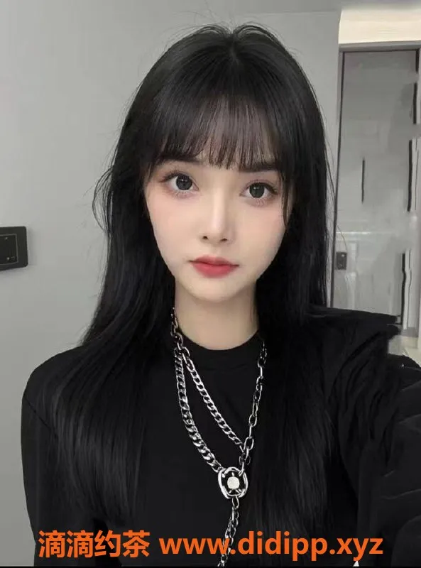 温州楼凤-瓯北玛莎，168身高C罩杯，情趣服务多，40分钟7米