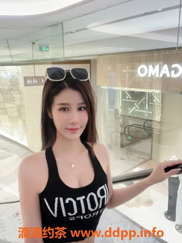 中山楼凤资源信息,西区24岁甜心，34C胸围，等你来撩！