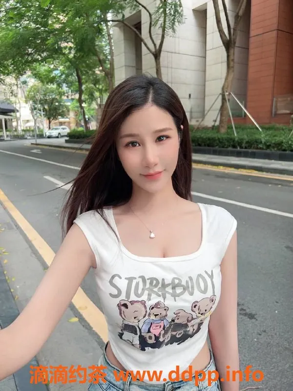 中山楼凤-西区24岁甜心，34C胸围，等你来撩！