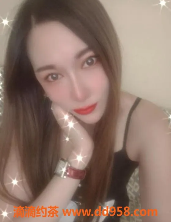 南通楼凤-地区待验，性感模特艺名ZT072，热情服务，性价比高