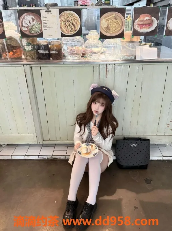 常州楼凤-常州兰儿，22岁160cm，C罩杯诱惑