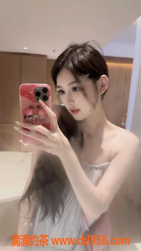 无锡楼凤-无锡梁溪区颜思琪，168CM、98斤、E罩杯，服务优质，价格实惠！