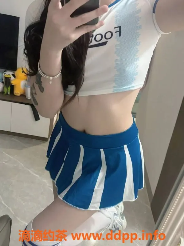 惠州楼凤-金山湖附近18岁小艺，微胖蜜桃臀服务