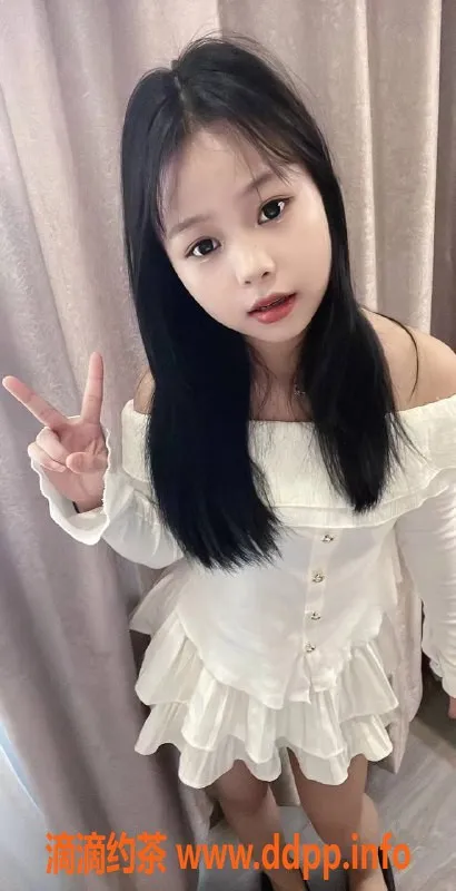 惠州楼凤资源信息,仲恺雪儿，160cm，颜值9.9，仅需550即享服务