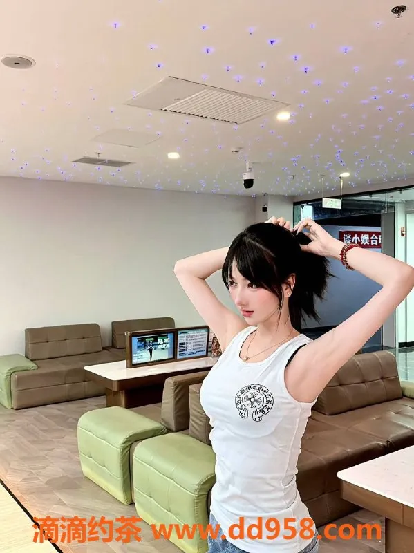 常州楼凤-常州武进区艺名曼曼，20岁身高167，课费600P