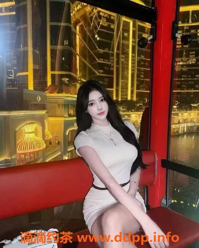 青岛楼凤-上海小鱼儿 22岁 170高 50重 36F诱惑