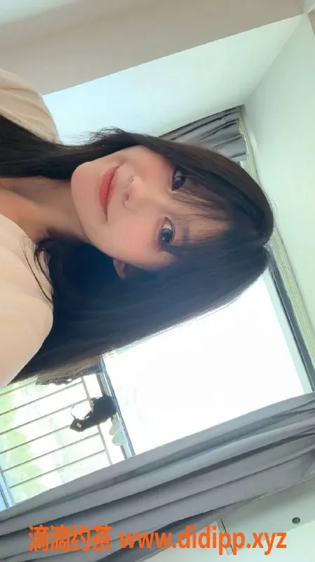 常州楼凤-常州思思，21岁，160CM，95斤，胸围B，价格优惠