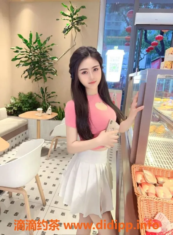 无锡楼凤资源信息,无锡奶白白，身高163，D胸，1100元起