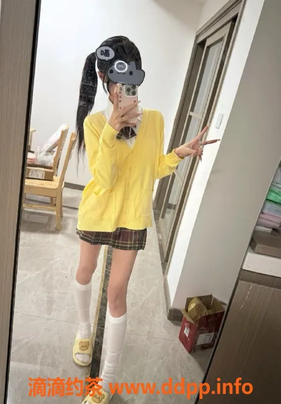 湛江楼凤-18岁灯灯，身高162，温馨陪洗服务800元