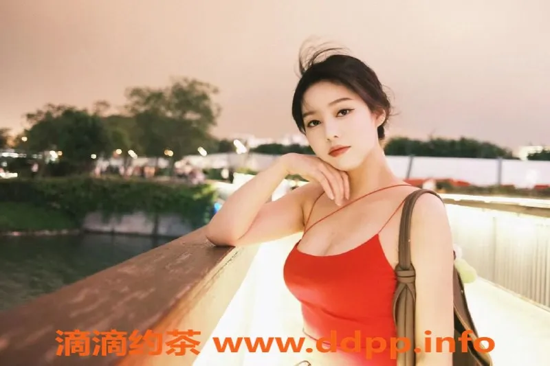 深圳楼凤-南山小苍老师，胸围诱人，开课P2200起