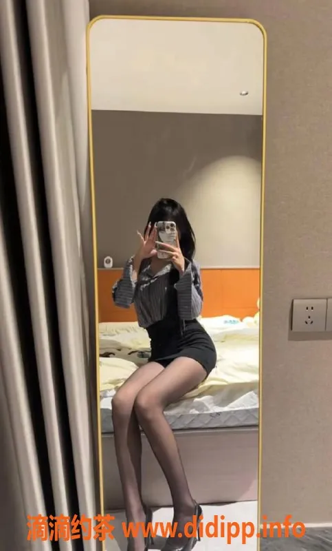 湛江楼凤-广东湛江19岁七七，身高168，陪洗服务超赞