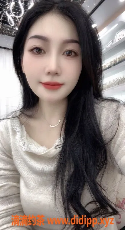 常州楼凤-武进御姐玲玲，165身高，96体重，性感服务来袭