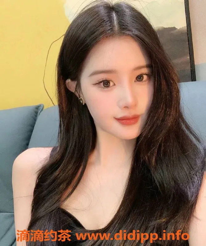 南通楼凤-晚晚，20岁161cm身高，C罩杯性感美女