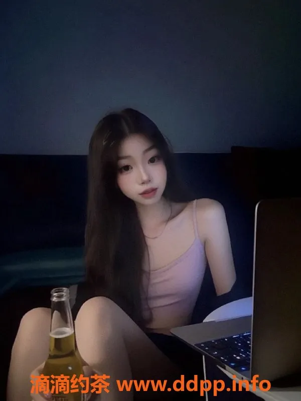 中山楼凤-17岁高端上门服务，800元体验