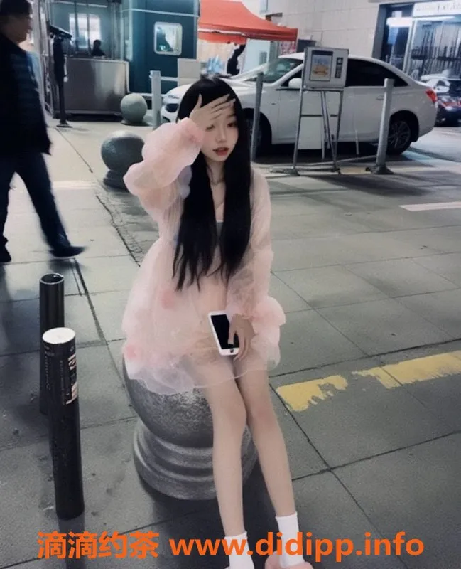 中山楼凤-17岁高端上门服务，800元体验