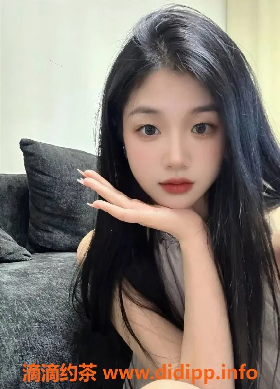 中山楼凤-小榄欣玥，20岁，胸围38C，服务优质！