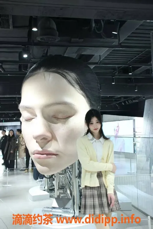 常州楼凤-常州淘淘 21岁168高98重 B罩杯 600元起服务