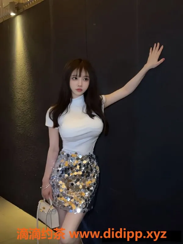 无锡楼凤-无锡李清雪，168身高D罩杯，超值服务等你来体验